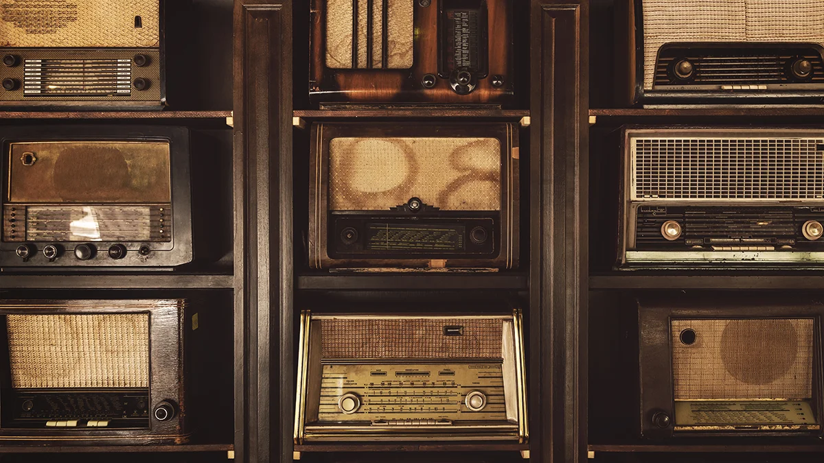 Old radio sets showing how much social media evolved